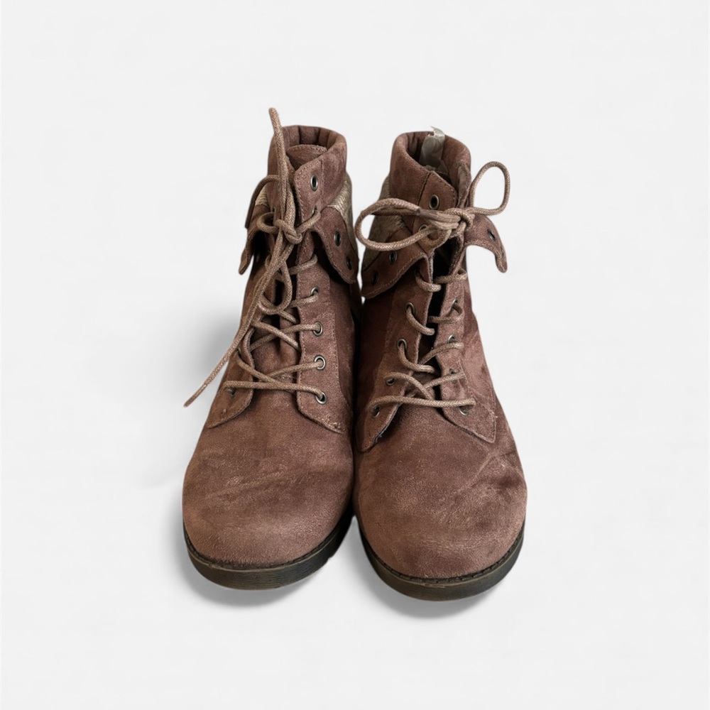 Arizona Brown Boots - Picture 1 of 4